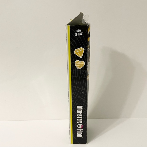 Monster High Cleo de Nile Doll Damaged Box - Picture 11 of 16